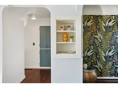 404 NE 108th Avenue Portland OR 97220