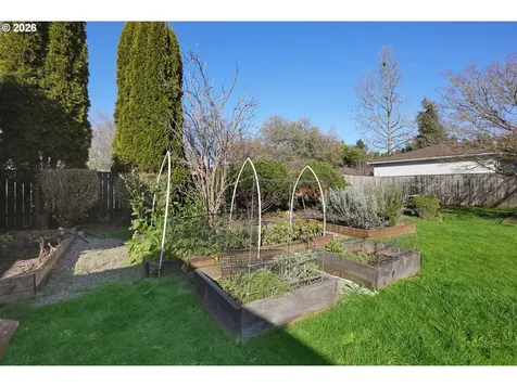 404 NE 108th Avenue Portland OR 97220