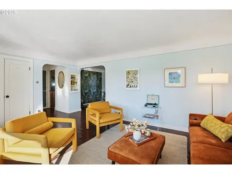 404 NE 108th Avenue Portland OR 97220