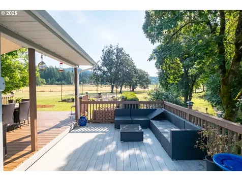 28450 Pleasant Valley Road Sweet Home OR 97386