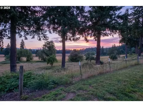 28450 Pleasant Valley Road Sweet Home OR 97386