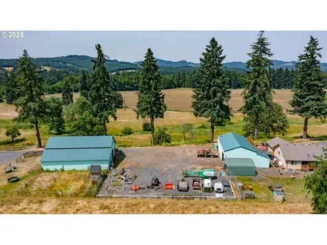 28450 Pleasant Valley Road Sweet Home OR 97386