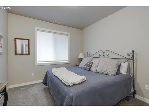 2132 NW Mcgarey Drive Mcminnville OR 97128