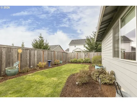 2132 NW Mcgarey Drive Mcminnville OR 97128