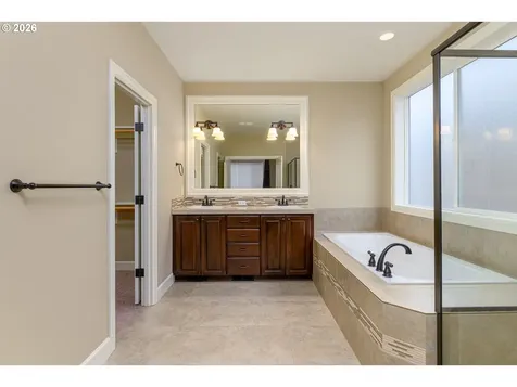 15432 NW Dominion Drive Portland OR 97229