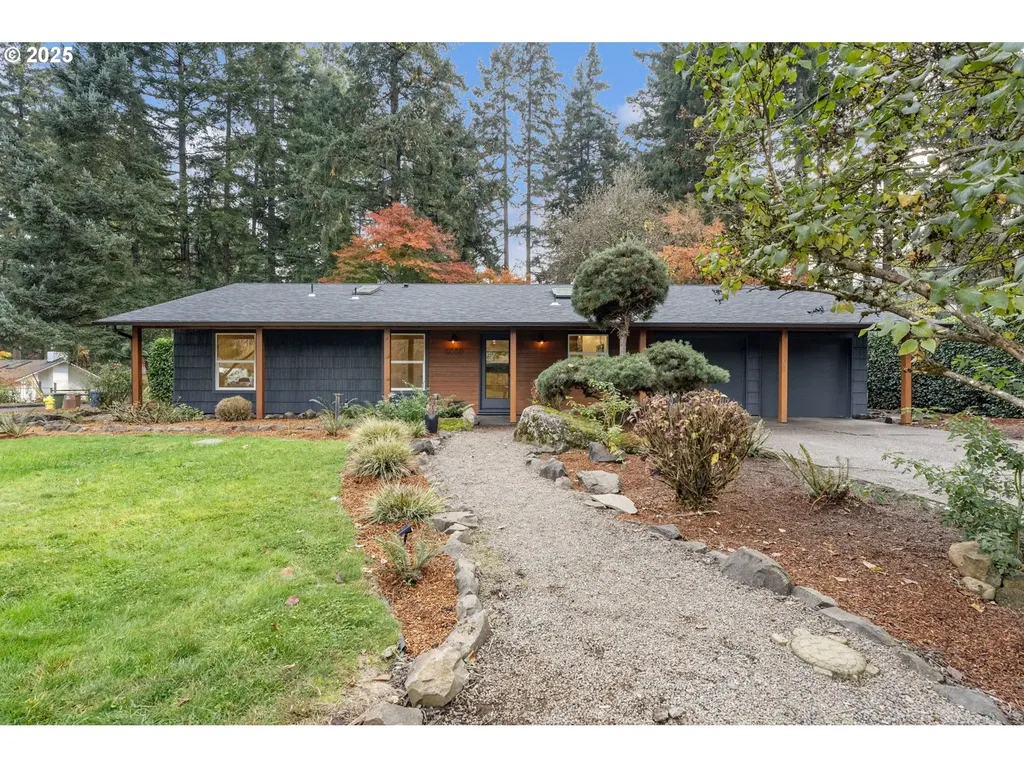 6050 Fernbrook Street Lake Oswego OR 97035