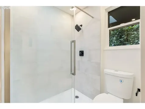 6050 Fernbrook Street Lake Oswego OR 97035
