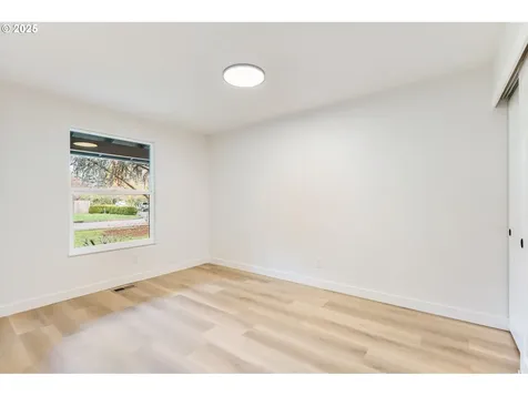 6050 Fernbrook Street Lake Oswego OR 97035