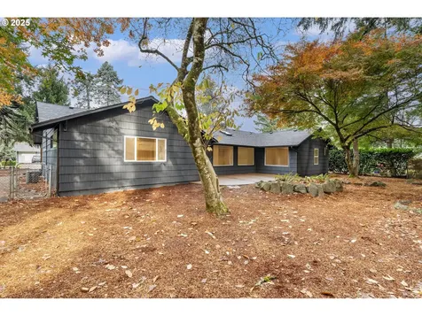 6050 Fernbrook Street Lake Oswego OR 97035