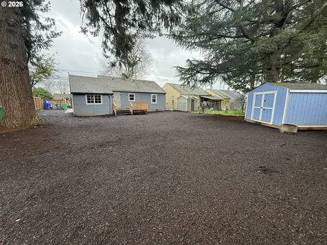 8241 SE Raymond Court Portland OR 97266