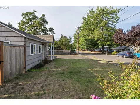 2234 Dakota Street Eugene OR 97402