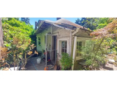 8640 NW Bailey Street Portland OR 97231