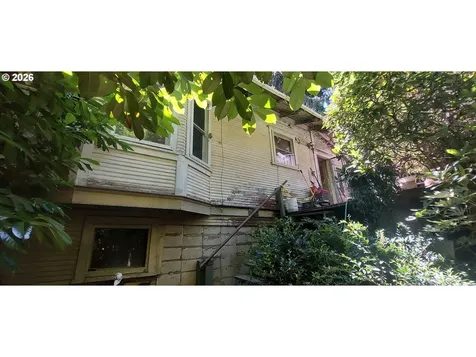 8640 NW Bailey Street Portland OR 97231