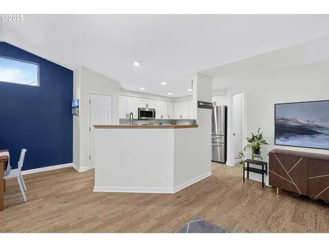 1338 Manzana Street Eugene OR 97404