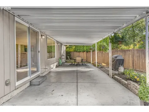 1338 Manzana Street Eugene OR 97404