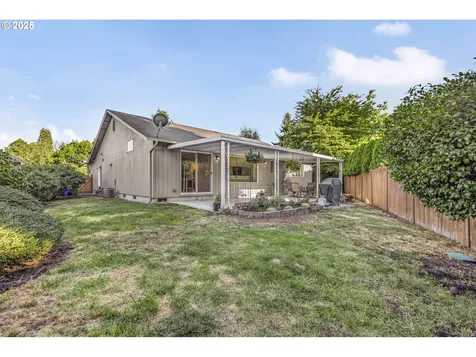 1338 Manzana Street Eugene OR 97404