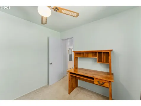 5121 Grange Road Roseburg OR 97471