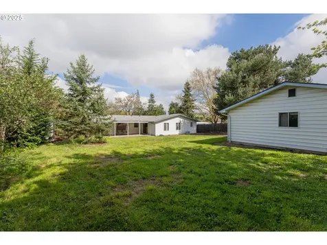 5121 Grange Road Roseburg OR 97471