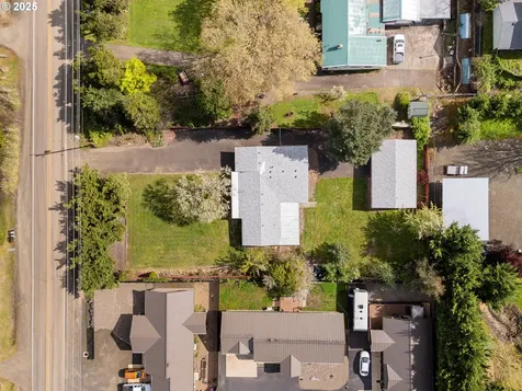5121 Grange Road Roseburg OR 97471