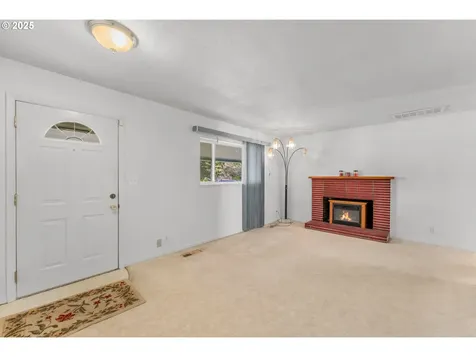 5121 Grange Road Roseburg OR 97471