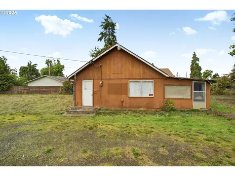 4916 E Street Springfield OR 97478