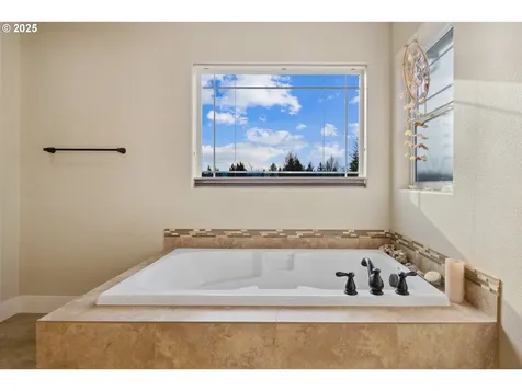 14290 SW Equestrian Lane Beaverton OR 97008