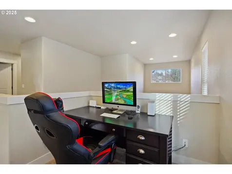 14290 SW Equestrian Lane Beaverton OR 97008