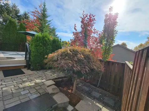 14290 SW Equestrian Lane Beaverton OR 97008