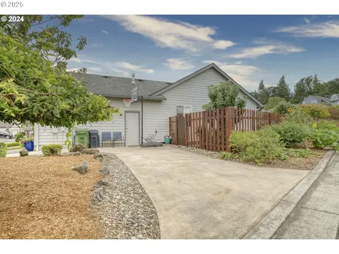 1335 2nd Street Columbia City OR 97018