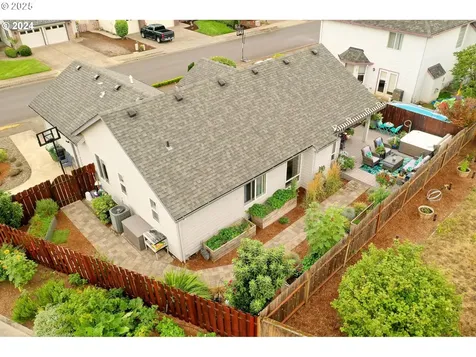 1335 2nd Street Columbia City OR 97018
