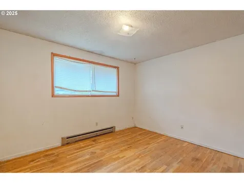 807 SE 105th Avenue Vancouver WA 98664
