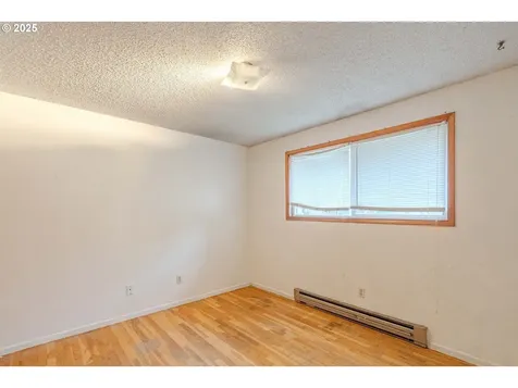 807 SE 105th Avenue Vancouver WA 98664