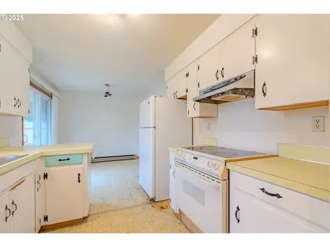 807 SE 105th Avenue Vancouver WA 98664