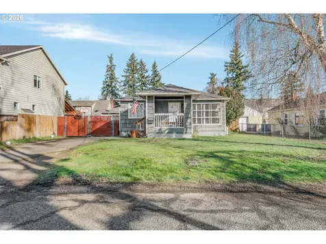 7101 SE Lexington Street Portland OR 97206