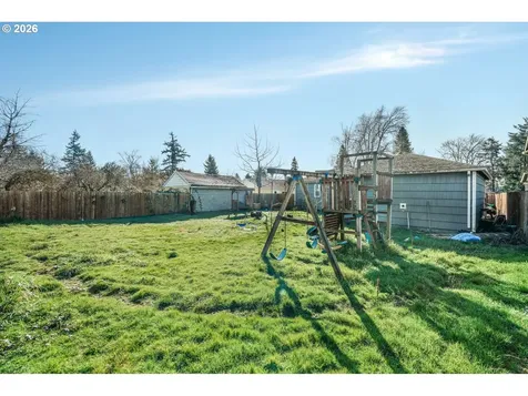 7101 SE Lexington Street Portland OR 97206