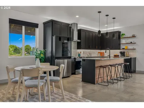 6738 NW 271st Avenue Hillsboro OR 97124