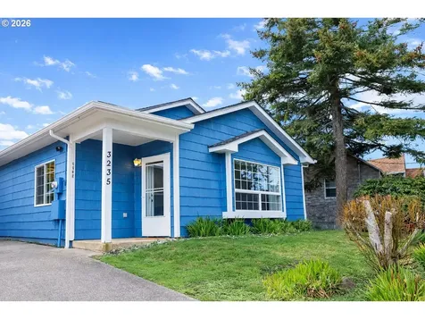 3235 NW Quay Drive Lincoln City OR 97367