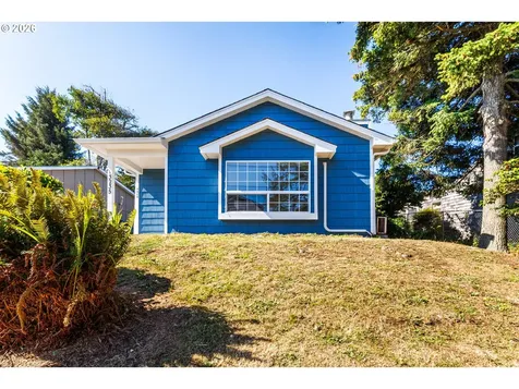 3235 NW Quay Drive Lincoln City OR 97367