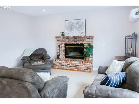 3235 NW Quay Drive Lincoln City OR 97367