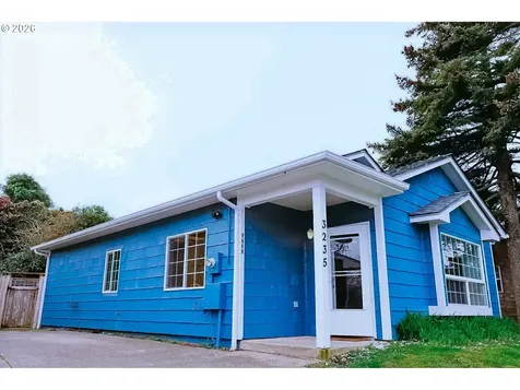 3235 NW Quay Drive Lincoln City OR 97367