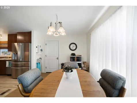 1860 Grant Street North Bend OR 97459
