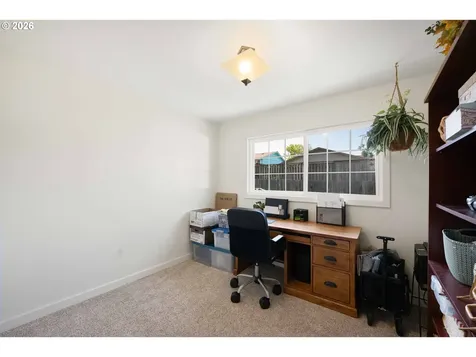 1860 Grant Street North Bend OR 97459