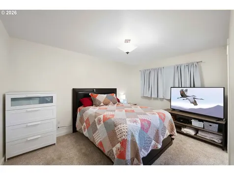 1860 Grant Street North Bend OR 97459