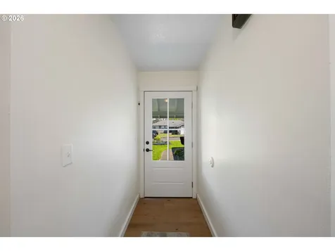 1860 Grant Street North Bend OR 97459