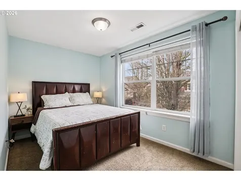 5915 NE 62nd Street Vancouver WA 98661
