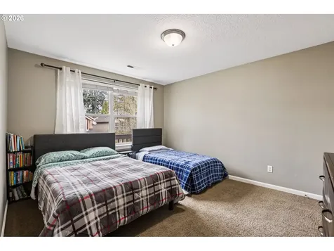 5915 NE 62nd Street Vancouver WA 98661