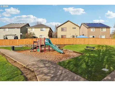 5915 NE 62nd Street Vancouver WA 98661