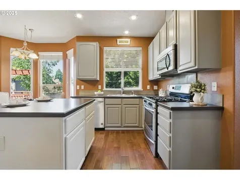 2561 NW 167th Avenue Beaverton OR 97006