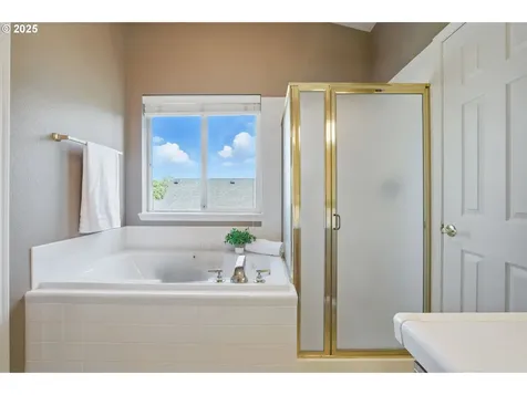 2561 NW 167th Avenue Beaverton OR 97006