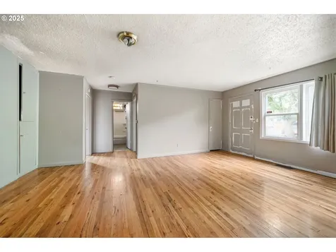 6636 S Virginia Avenue Portland OR 97239